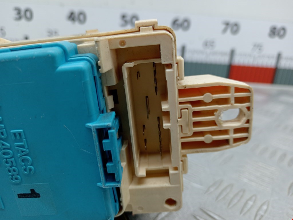 Блок комфорта MITSUBISHI Galant VIII 1996-2006