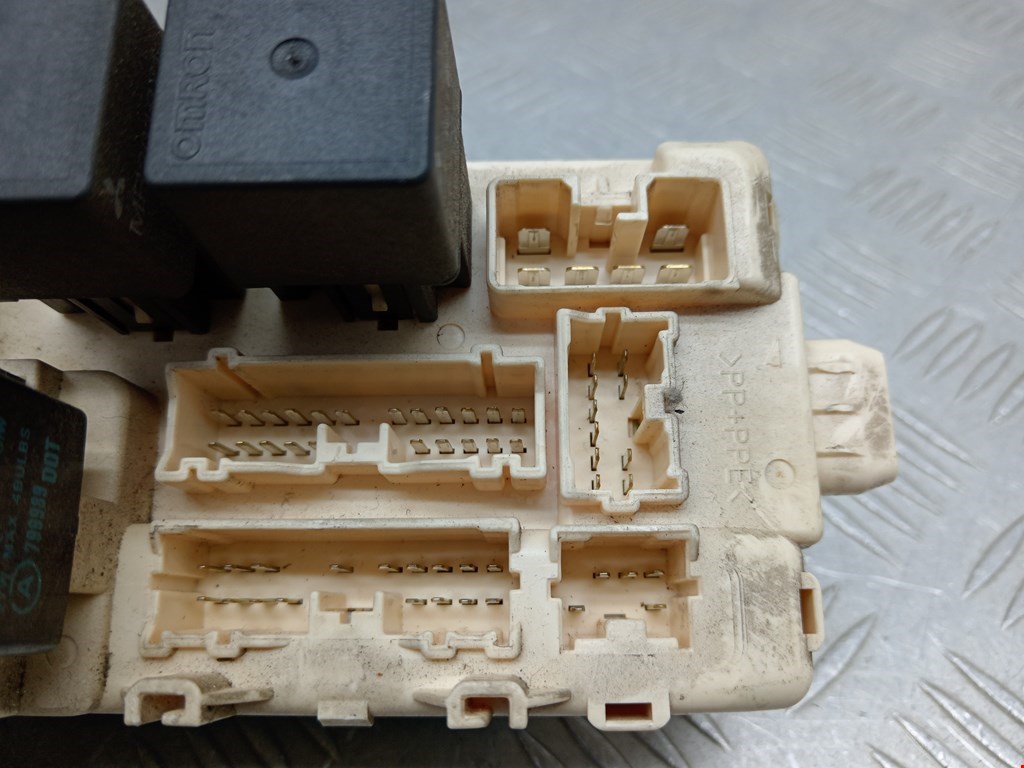 Блок комфорта MITSUBISHI Galant VIII 1996-2006