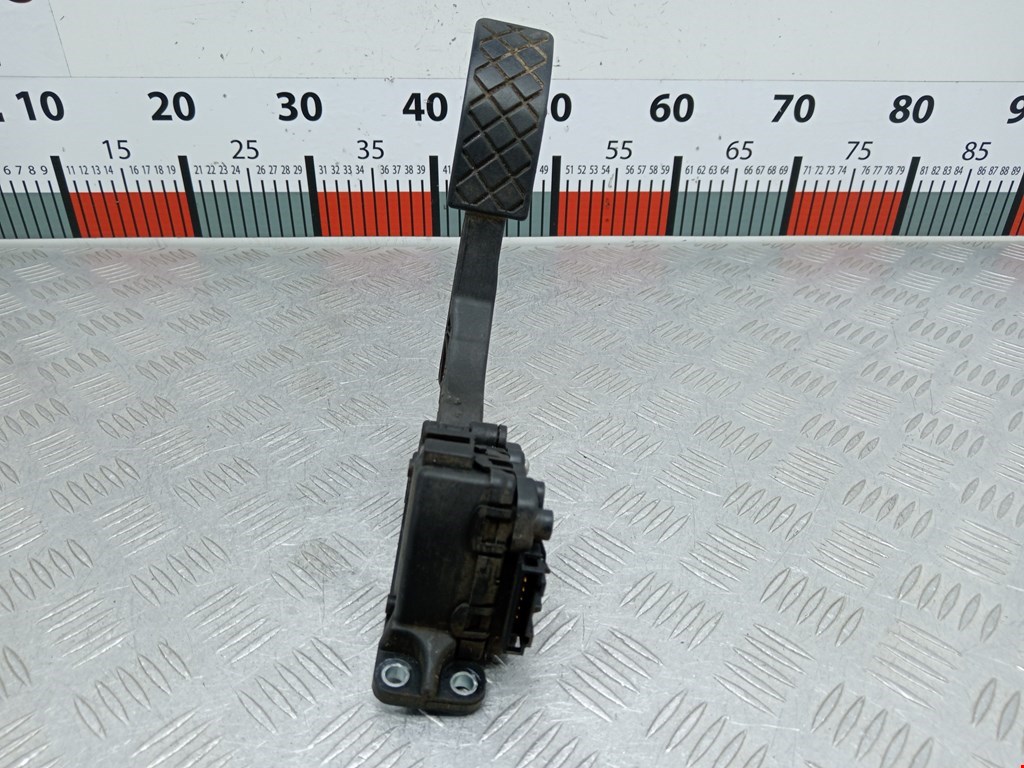Педаль газа VOLKSWAGEN Polo IV 2001-2009
