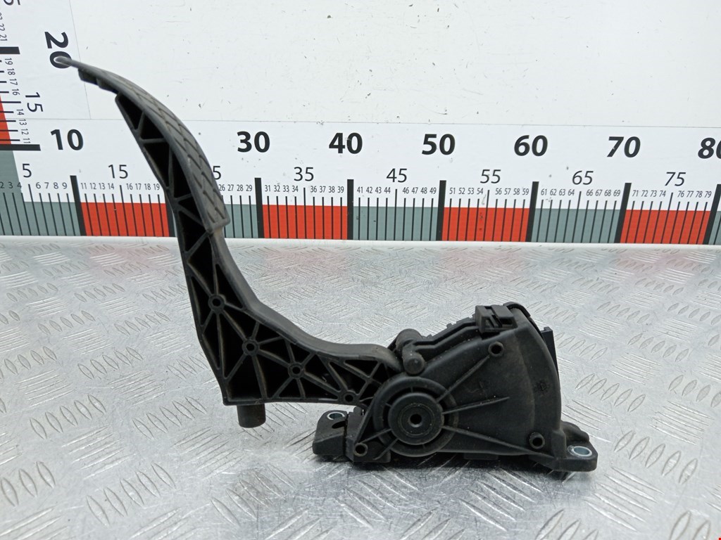 Педаль газа VOLKSWAGEN Polo IV 2001-2009