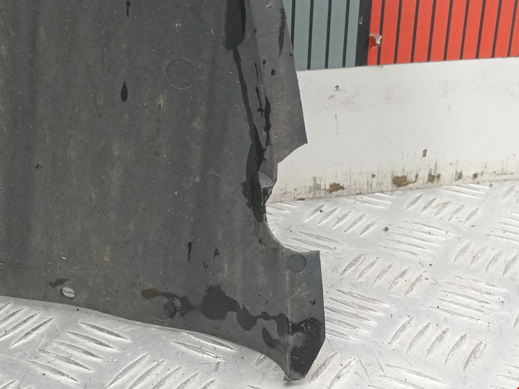 Локер (подкрылок) задний правый CITROEN Evasion 1994-2002