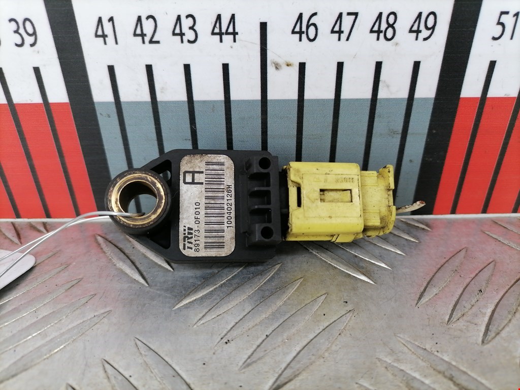 Датчик удара Toyota Corolla Verso 2 (2004-2009)