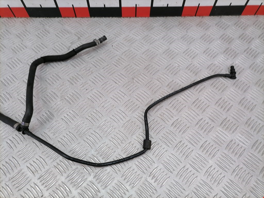 Трубка системы охлаждения MERCEDES-BENZ R-Class W251 2005-2017