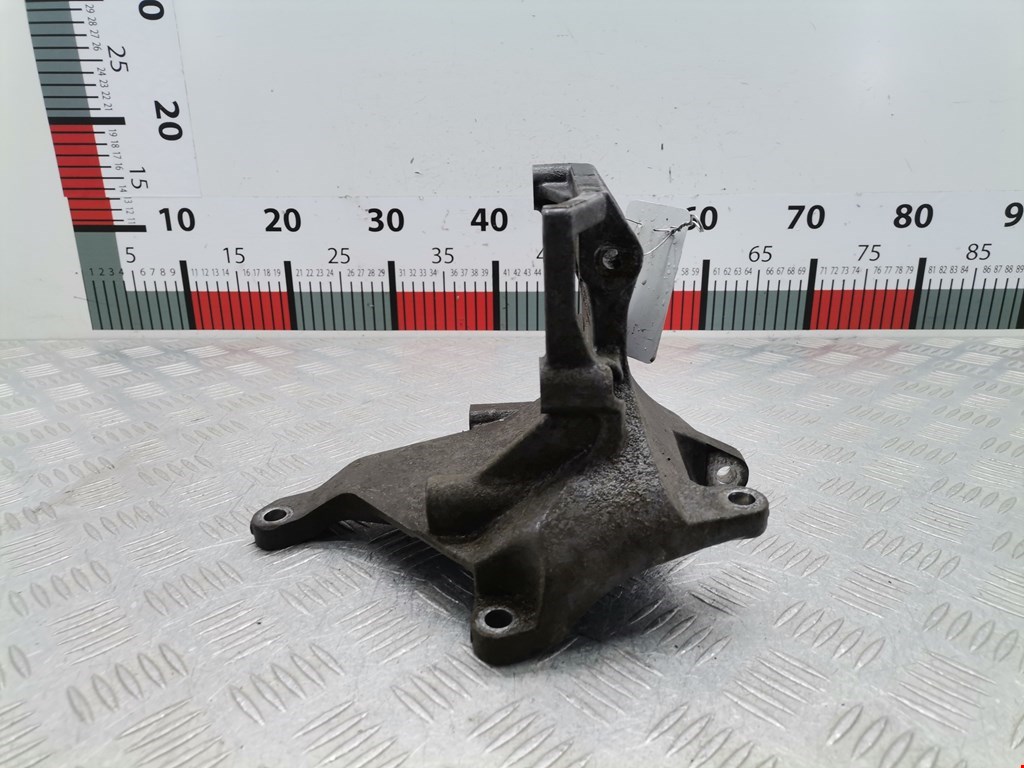 Кронштейн кондиционера SUBARU Forester II 2002-2008