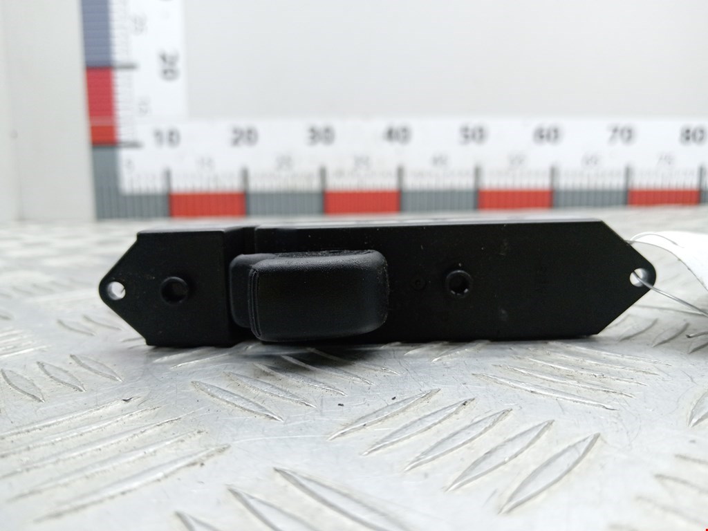 Кнопка стеклоподъемника MITSUBISHI Galant VIII 1996-2006