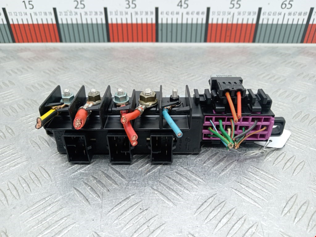 Блок реле SKODA Octavia A4 1U- 1997-2010