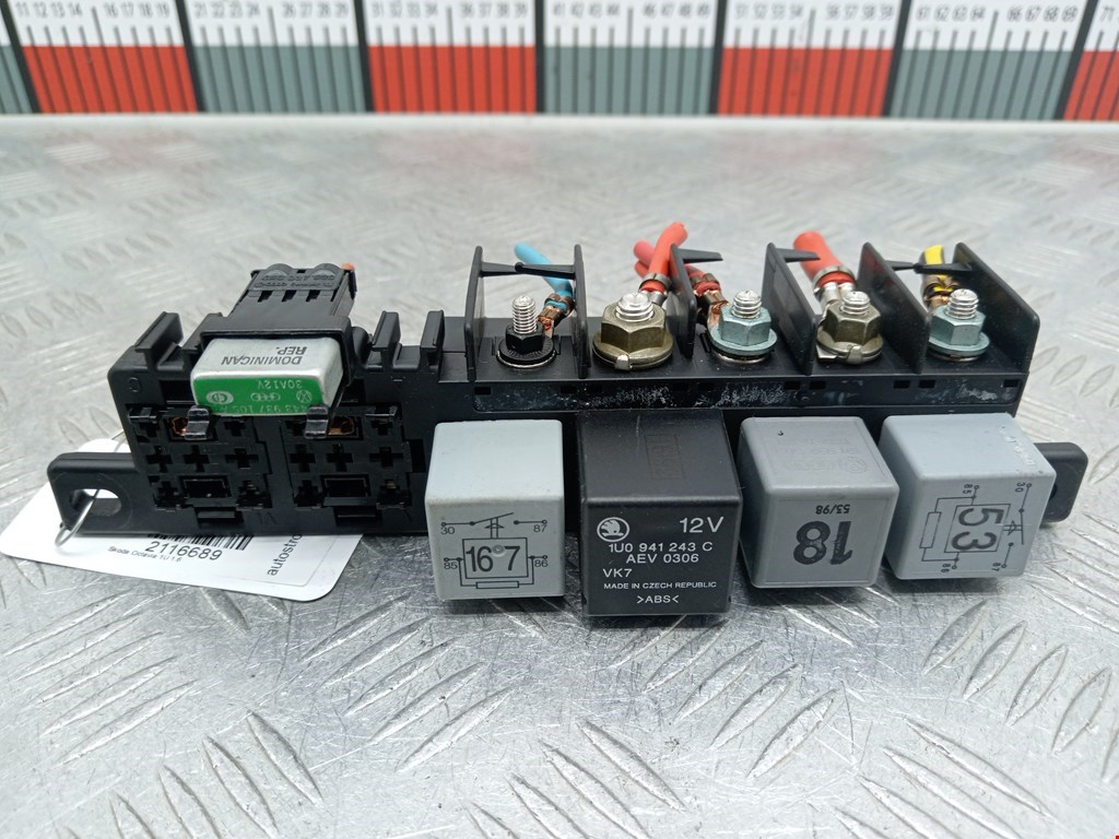 Блок реле SKODA Octavia A4 1U- 1997-2010