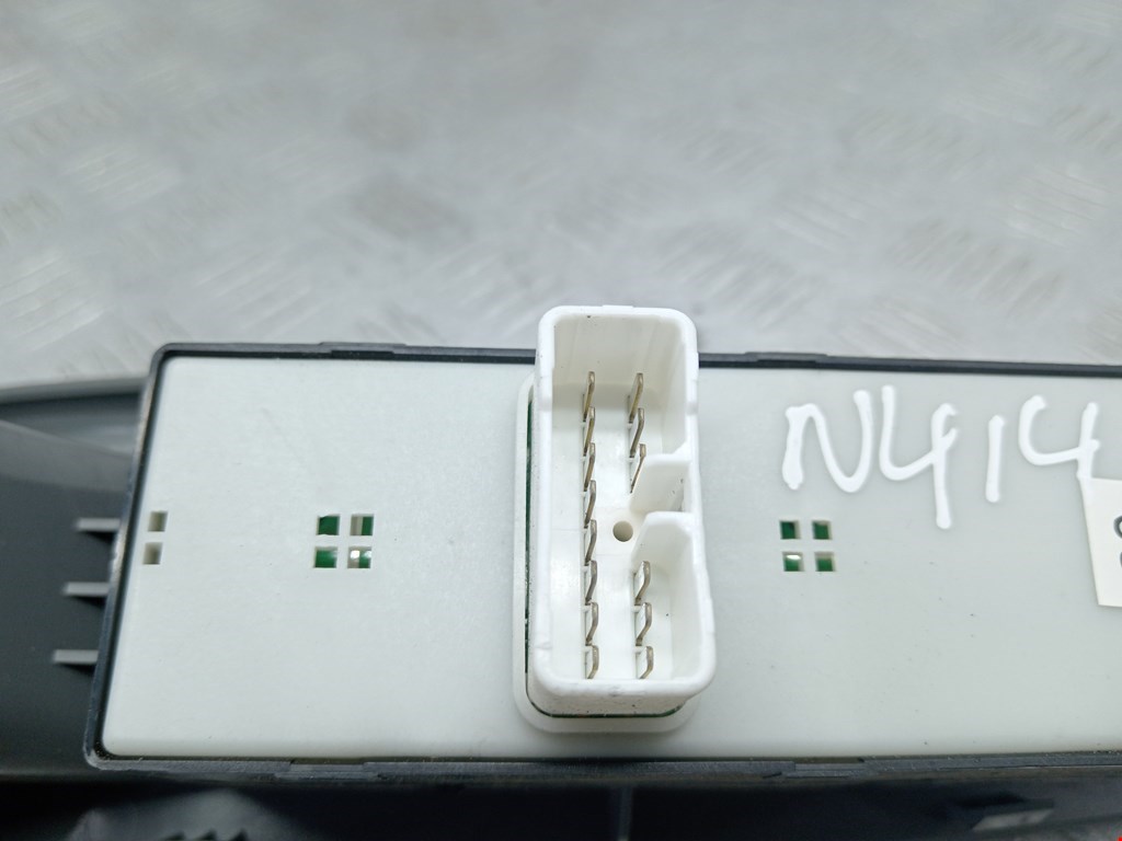 Блок управления стеклоподъемниками DAEWOO Nubira 2003-2007