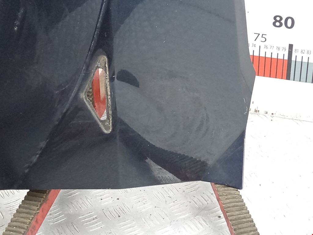 Крыло переднее левое FORD Focus I 1998-2005