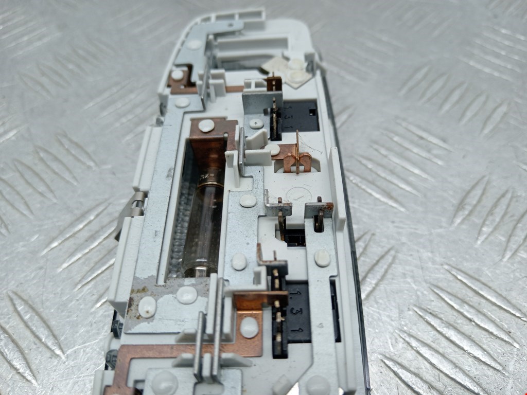 Плафон салонный (салона фонарь) FORD C-MAX 2003-2010