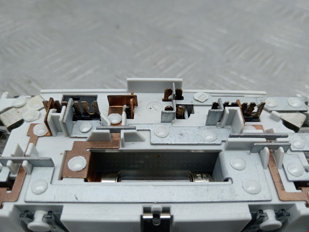 Плафон салонный (салона фонарь) FORD C-MAX 2003-2010