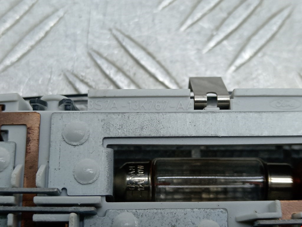 Плафон салонный (салона фонарь) FORD C-MAX 2003-2010