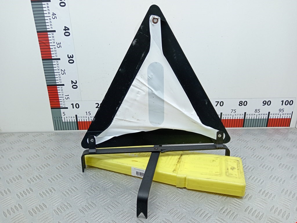 Знак аварийной остановки FORD Focus II 2005-2011