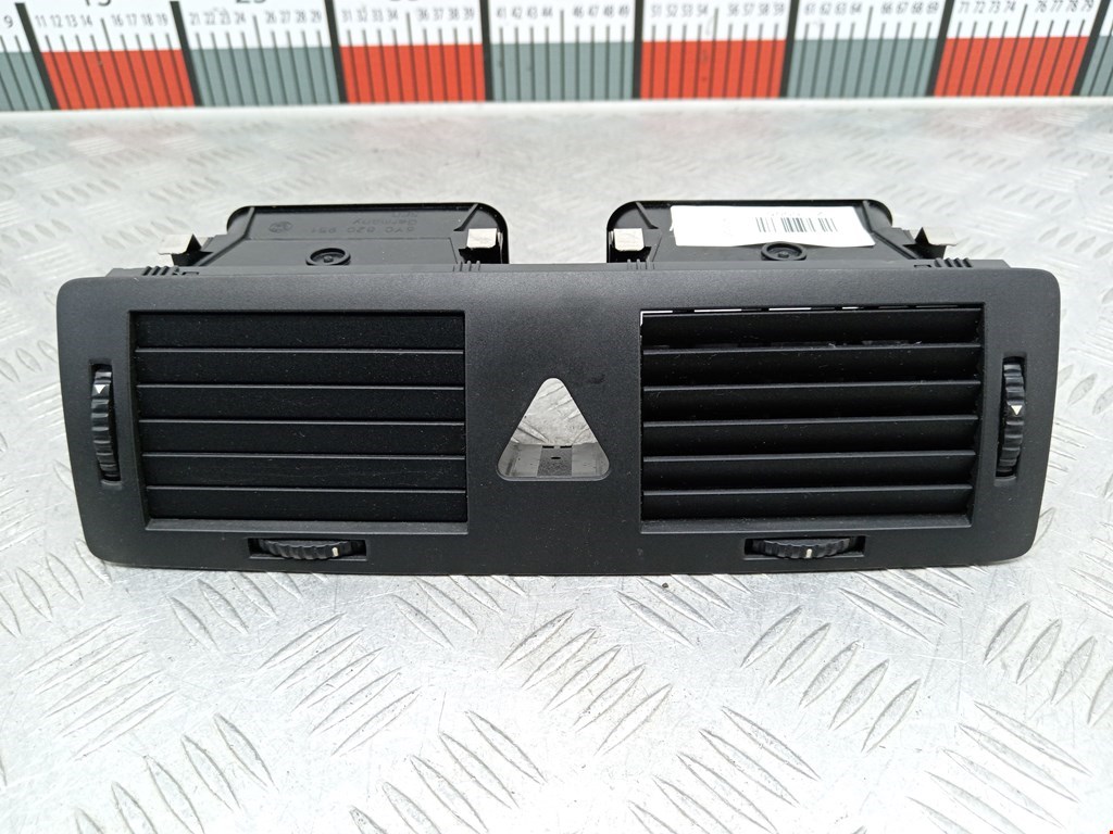 Дефлектор обдува салона Skoda Fabia 1 (1999-2007)