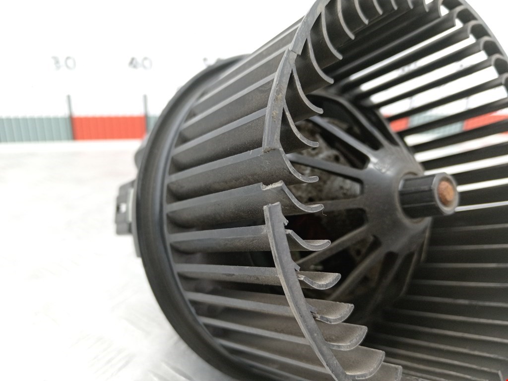 Моторчик (мотор) отопителя салона FORD C-MAX 2003-2010