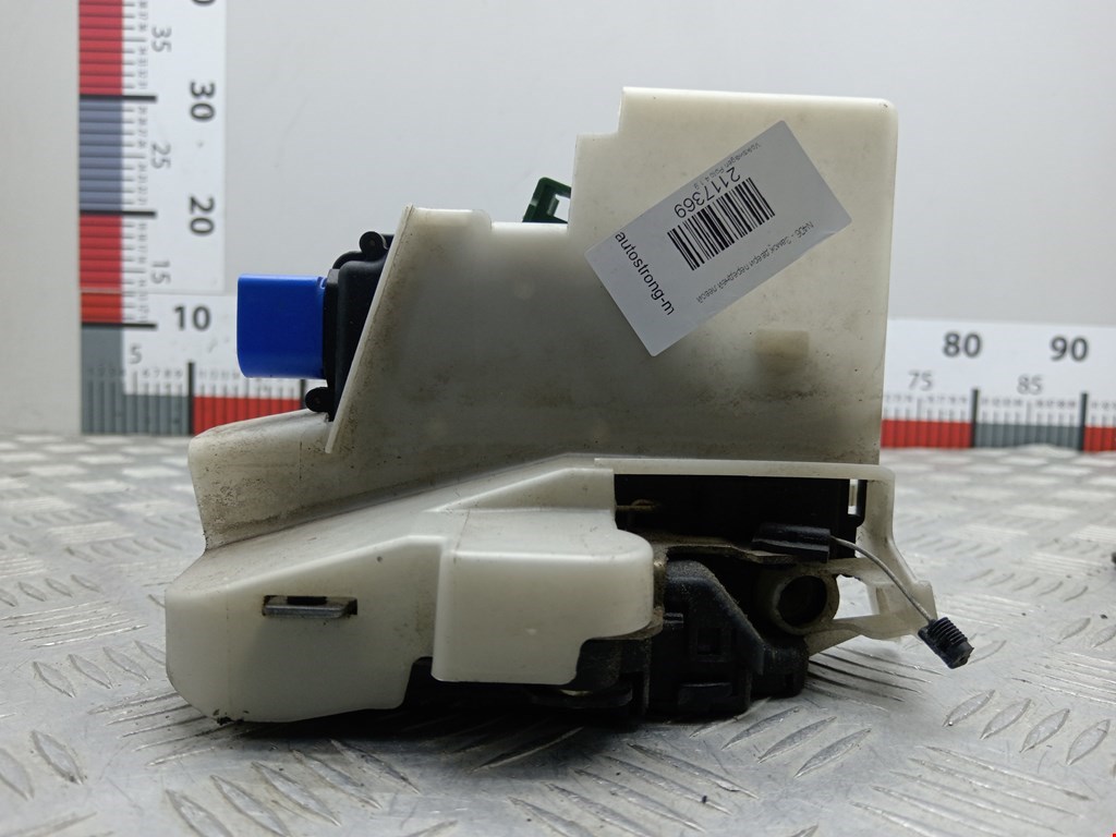 Замок двери передней левой VOLKSWAGEN Polo IV 2001-2009