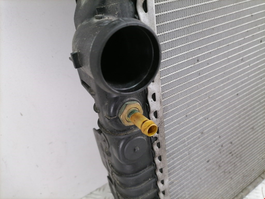 Радиатор основной MERCEDES-BENZ R-Class W251 2005-2017