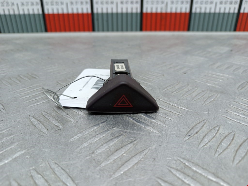 Кнопка аварийной сигнализации (аварийки) VOLVO V70 II 2000-2007