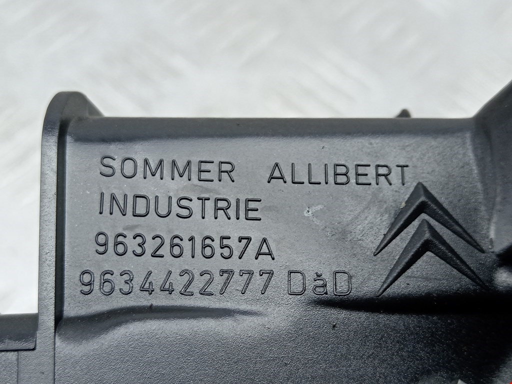 Дефлектор воздушный CITROEN C5 I 2001-2008