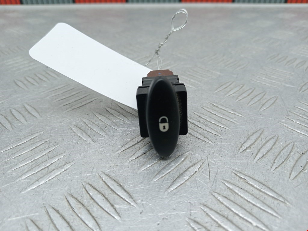 Кнопка центрального замка CITROEN C5 I 2001-2008