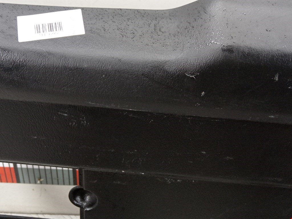 Обшивка крышки багажника MITSUBISHI Galant VIII 1996-2006