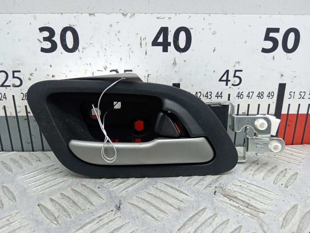 Ручка дверная передняя внутренняя правая HONDA FR-V 2004-2009
