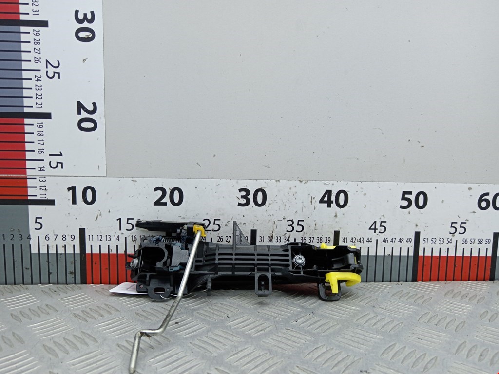 Ручка двери передней наружная левая TOYOTA Prius III XW30 2009-2015