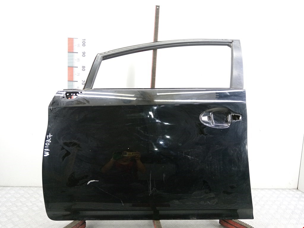 Дверь передняя левая TOYOTA Prius III XW30 2009-2015