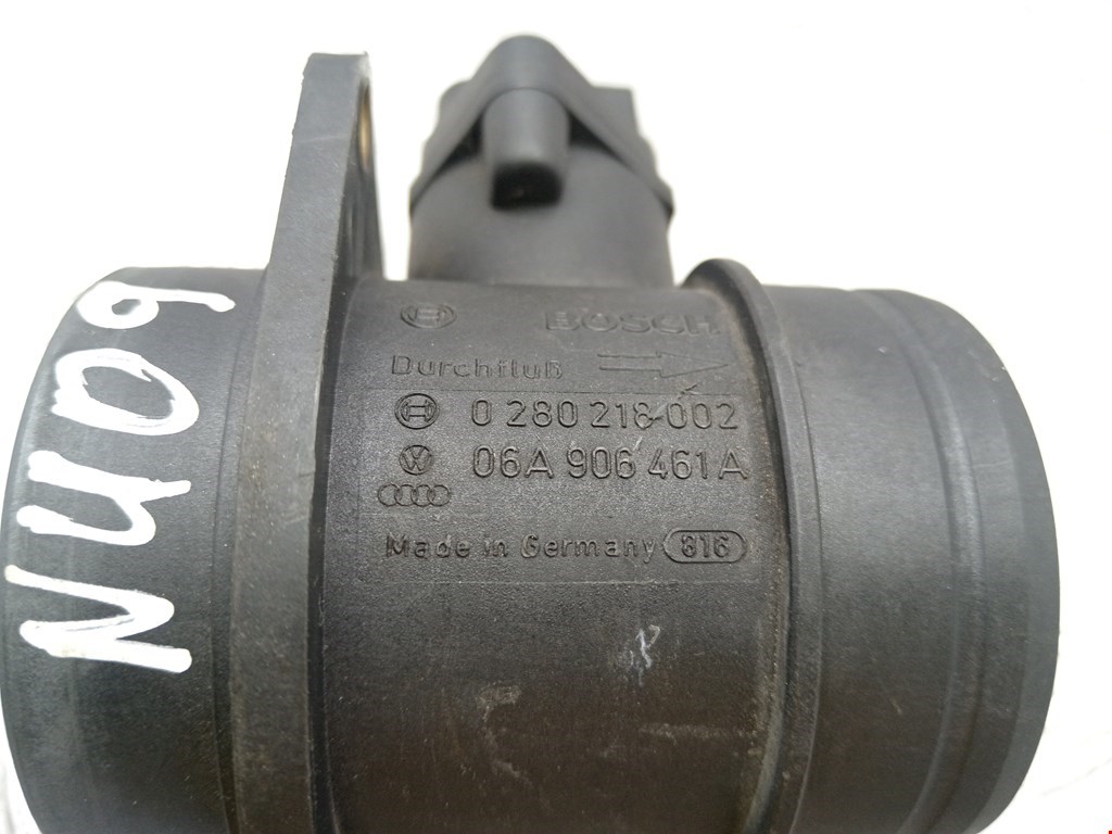 Расходомер воздуха (массметр, датчик ДМРВ) VOLKSWAGEN Sharan 1995-2010