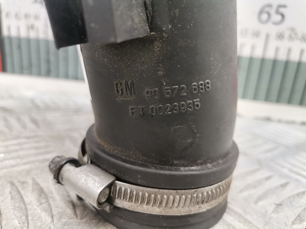 Патрубок воздушного фильтра OPEL Corsa C 2000-2006