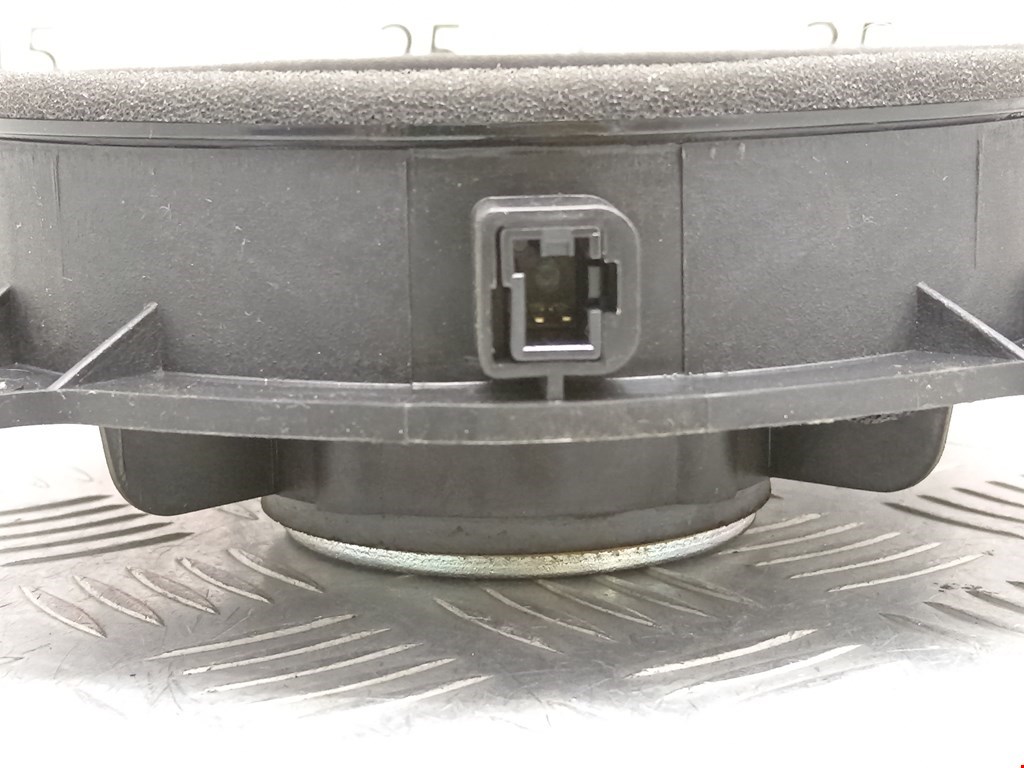 Динамик HYUNDAI ix35 2010-2015