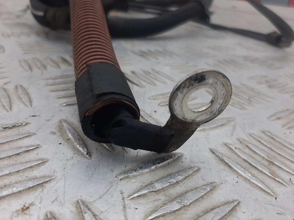 Клемма аккумулятора (плюс) + PEUGEOT 206 1998-2012