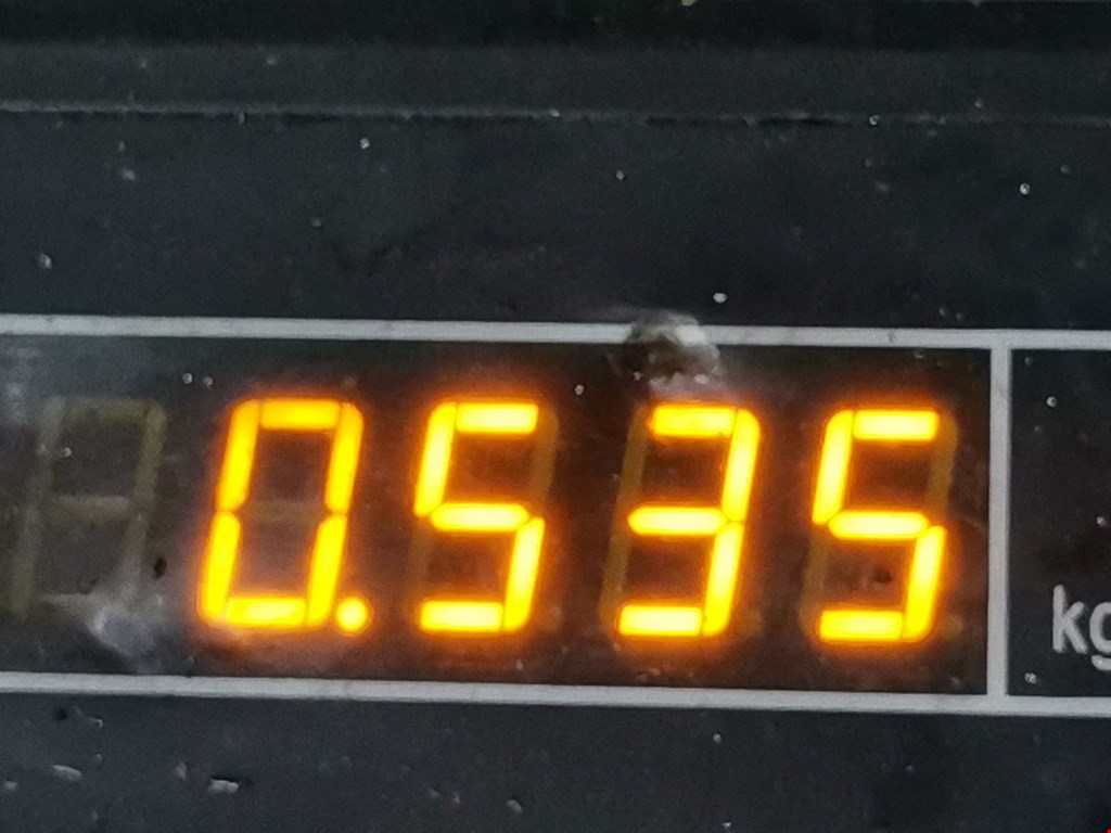 Патрубок интеркулера VOLKSWAGEN Polo III 1994-2001