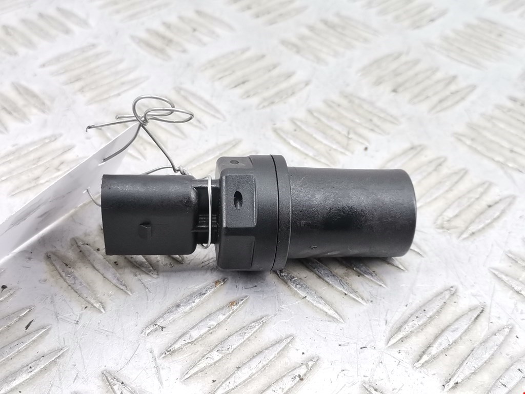 Датчик скорости VOLKSWAGEN Polo III 1994-2001