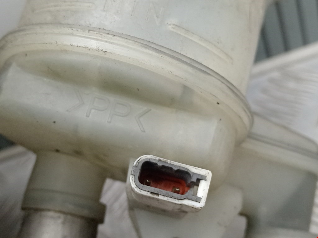 Усилитель тормозов вакуумный MITSUBISHI Galant VIII 1996-2006