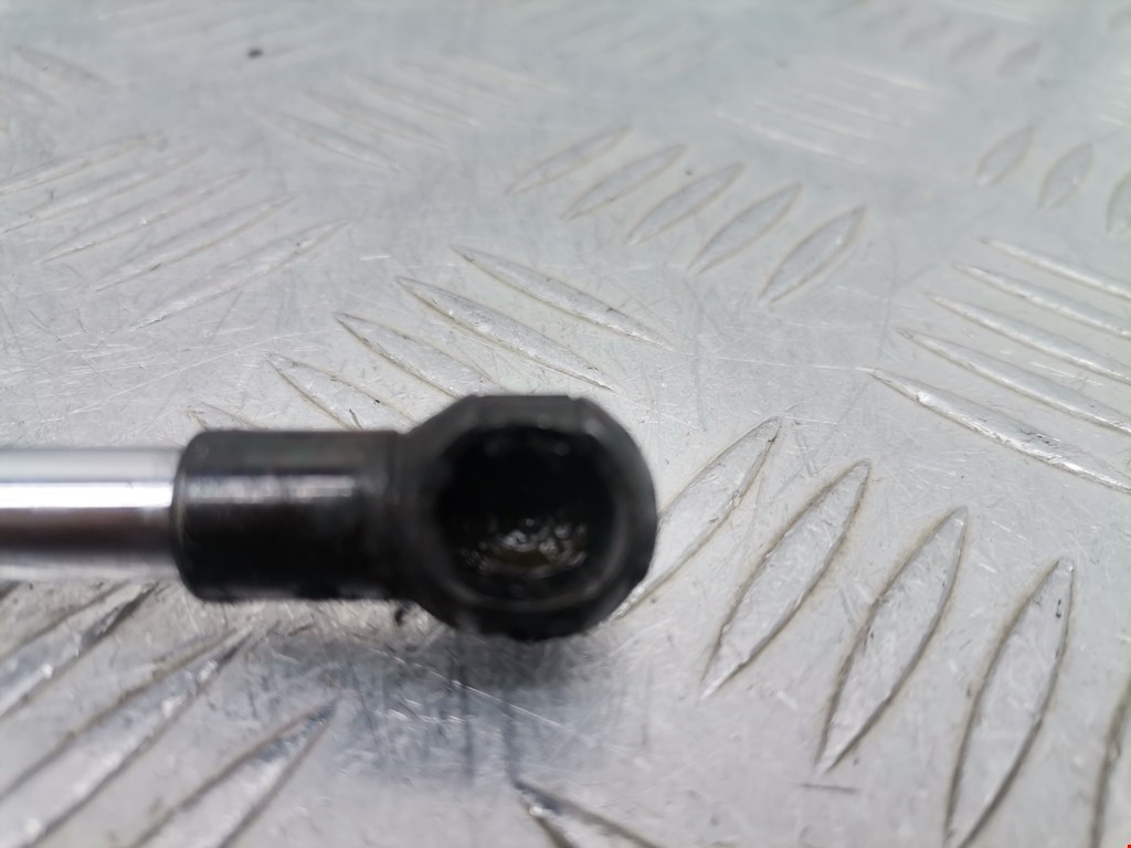 Амортизатор капота левый=правый FORD Mondeo III 2000-2007