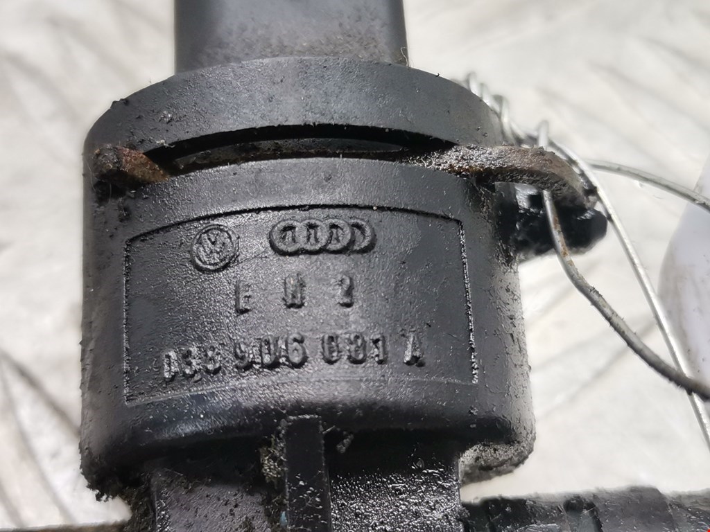 Датчик температуры VOLKSWAGEN Polo III 1994-2001