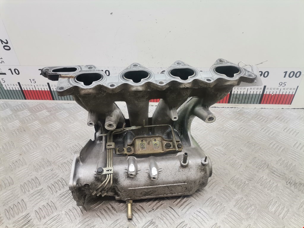 Коллектор впускной MITSUBISHI Carisma 1995-1999