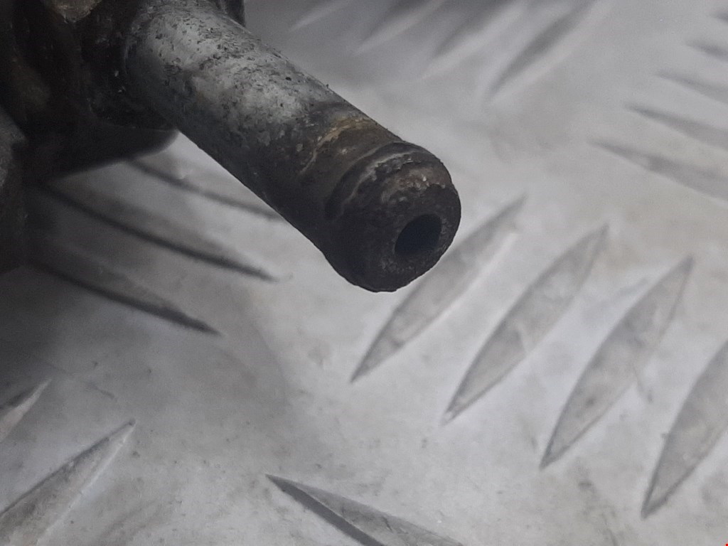 Насос водяной (помпа) OPEL Corsa C 2000-2006