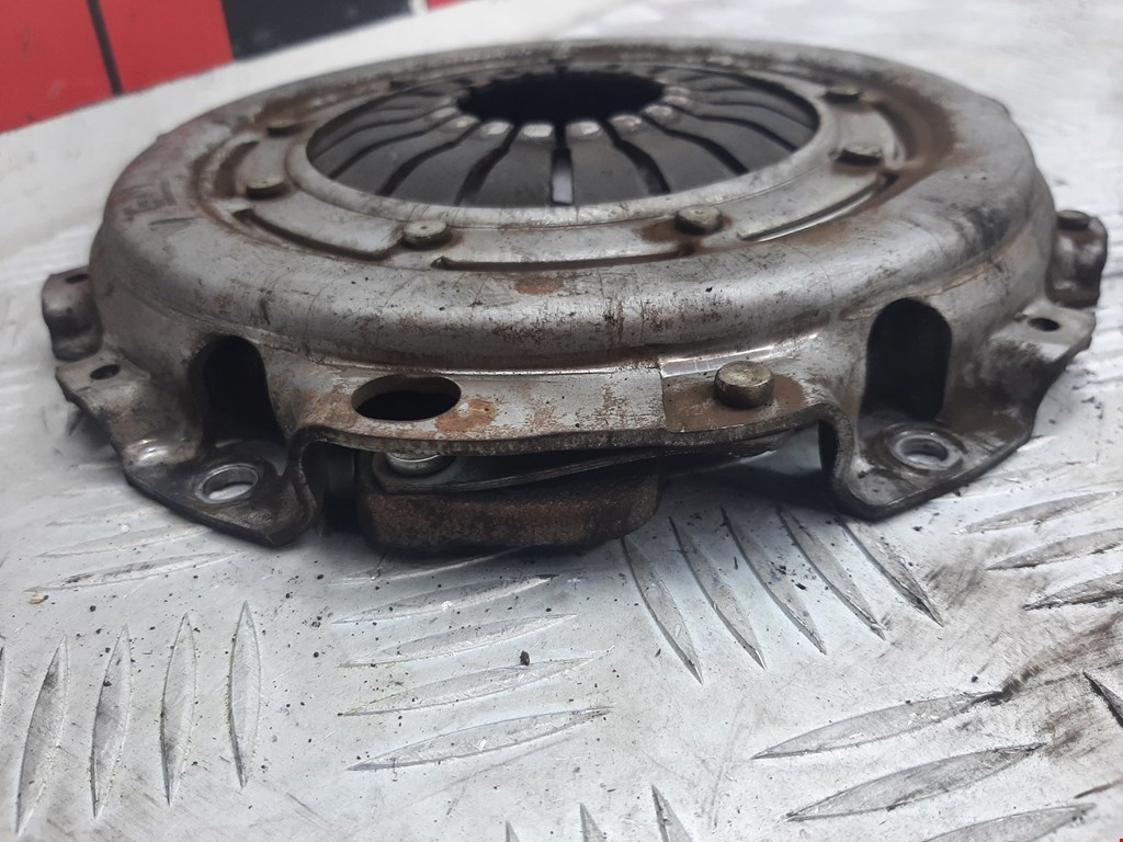 Маховик (демпфер сцепления) OPEL Corsa C 2000-2006