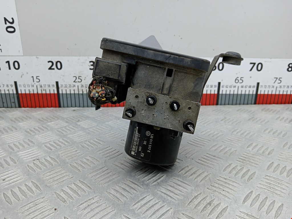 Блок ABS (насос) VOLKSWAGEN Bora 1998-2005