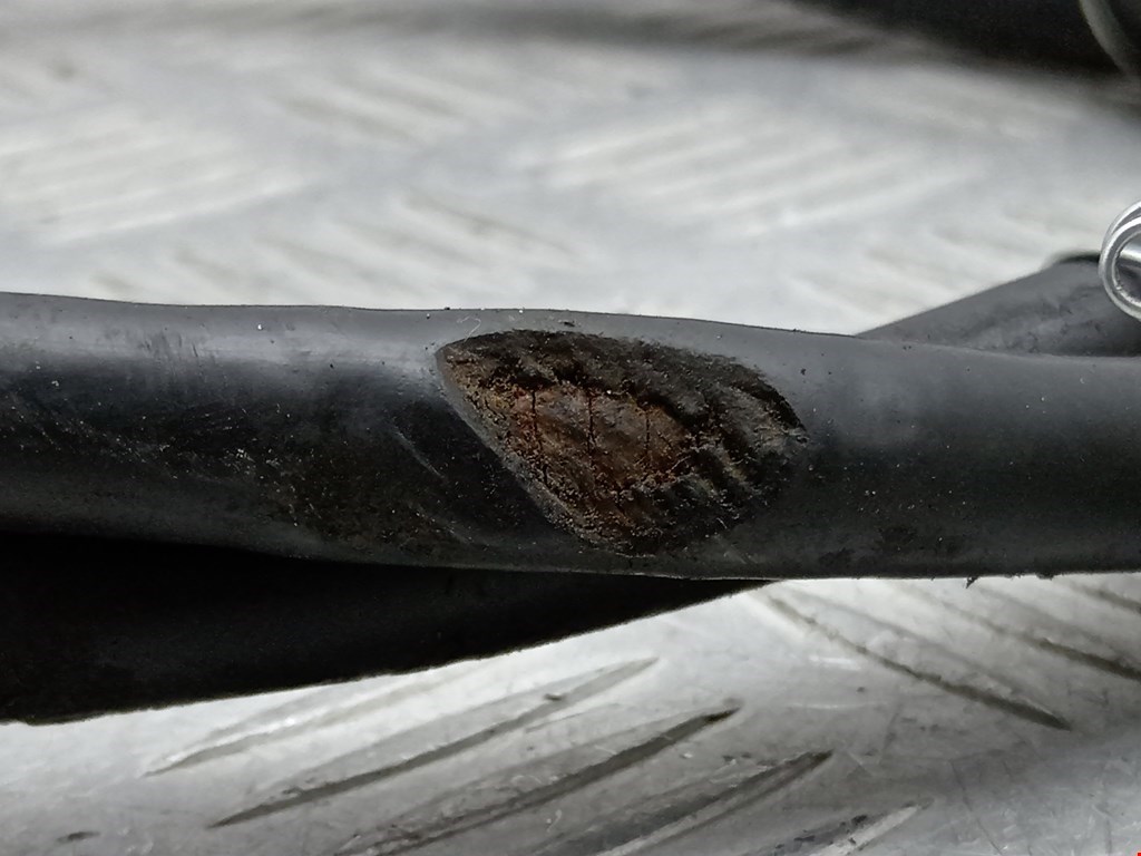 Трос стояночного тормоза левый/правый VOLKSWAGEN Sharan 1995-2010