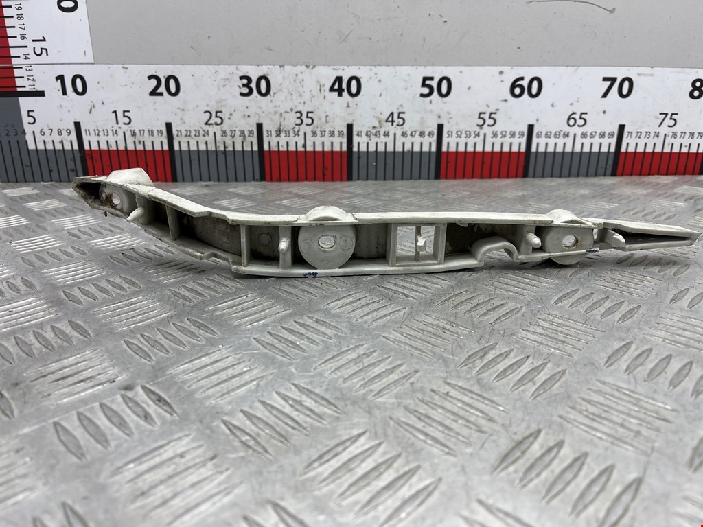 Кронштейн переднего бампера левый FORD C-MAX 2003-2010