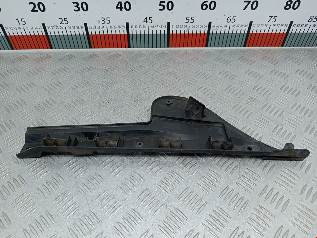 Кронштейн заднего бампера левый правый VOLKSWAGEN Sharan 1995-2010