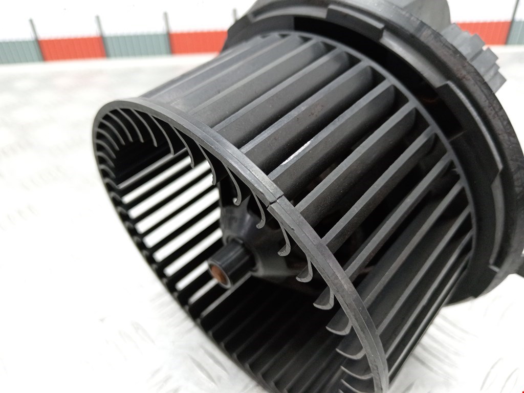 Моторчик (мотор) отопителя салона VOLKSWAGEN Sharan 1995-2010