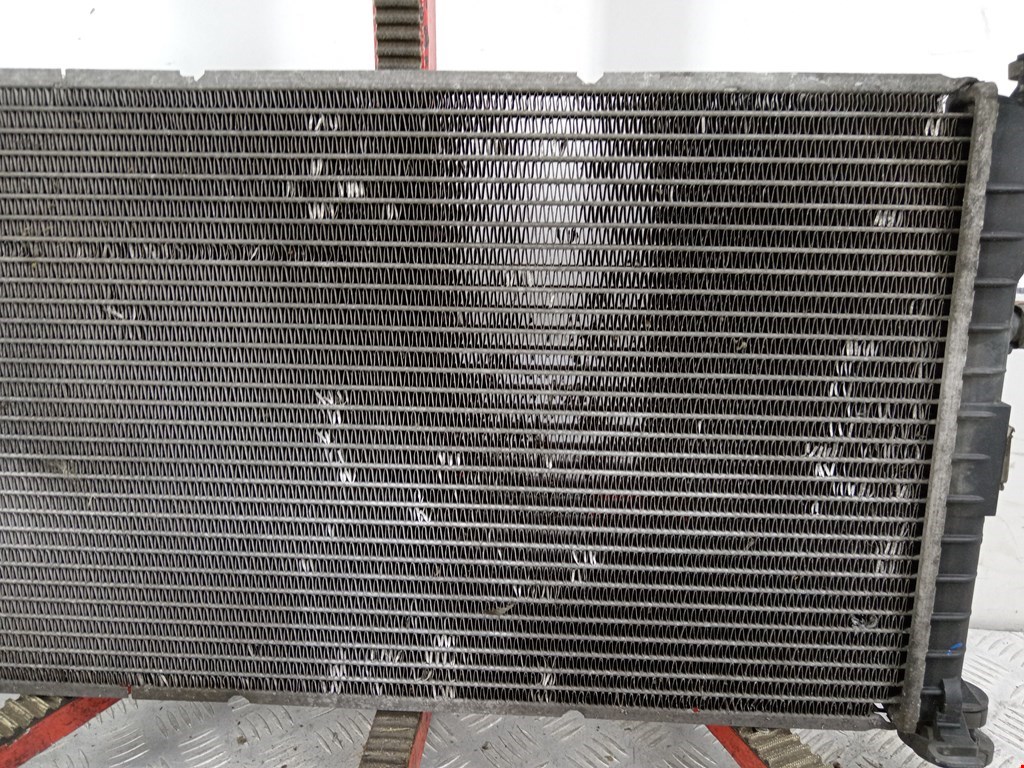 Радиатор основной FORD Focus I 1998-2005