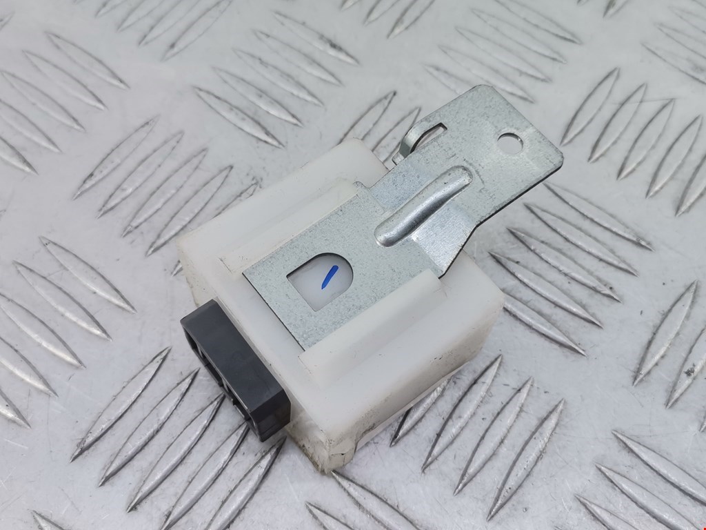 Реле HONDA CR-V II 2002-2007