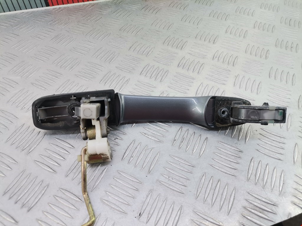 Ручка двери задней наружная правая HONDA CR-V II 2002-2007