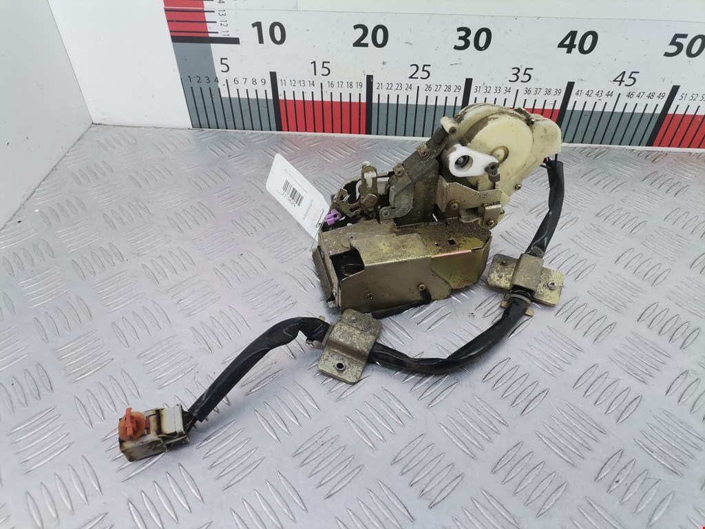 Замок двери задней правой HONDA CR-V II 2002-2007