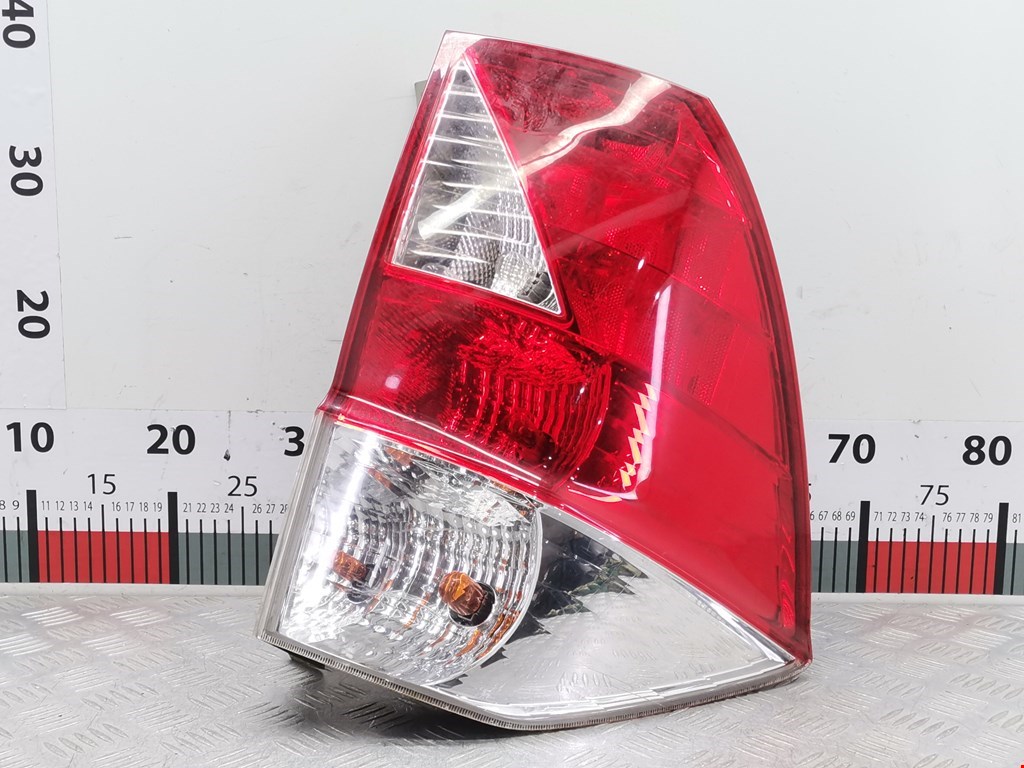 Фонарь задний левый HONDA FR-V 2004-2009